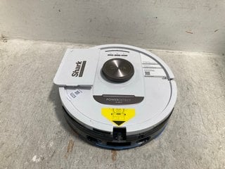 Lot 1223  
            Marchington SR13 - Parcel Delivery Only 

                
SHARK ACTIVE ROBOTIC VACUUM CLEANER-MODEL NO RV282WZEUK: LOCATION - C7