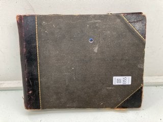 Lot 1355  
            Marchington SR13 - Parcel Delivery Only 

                
A VICTORIAN AND EDWARDIAN SCRAPBOOK FEATURING EAST ANGLIA AND THE EAST MIDLANDS T...