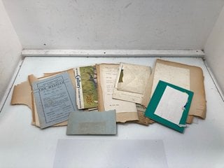 Lot 1365  
            Marchington SR13 - Parcel Delivery Only 

                
A COLLECTION OF EARLY TWENTIETH CENTURY EPHEMERA TO INCLUDE PLAYBILLS AND A 1936 ...