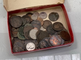 Lot 1370  
            Marchington SR13 - Parcel Delivery Only 

                
A COLLECTION OF VICTORIAN COINAGE TO INCLUDE PENNIES, HALF PENNIES AND SOME SILVE...
