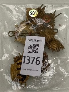 Lot 1376  
            Marchington SR13 - Parcel Delivery Only 

                
TEN ANTIQUE BRITISH MILITARY BADGES, CAP AND OTHER: LOCATION - C3