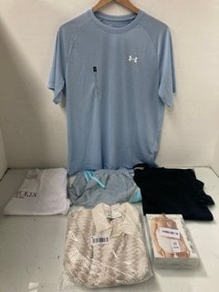 Lot 614  
            Marchington SR13 - Parcel Delivery Only 

                
6 X ASSORTED MENS CLOTHING & APPAREL IN VARIOUS SIZES TO INCLUDE CALVIN KLEIN 3 P...