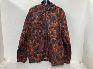 Lot 648  
            Marchington SR13 - Parcel Delivery Only 

                
PRETTY GREEN WOMENS BRINDLE HOODED JACKET IN BROWN - SIZE UK L - ORIGINAL RRP £17...