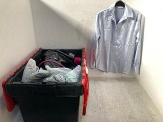 Lot 656  
            Marchington SR13 - Parcel Delivery Only 

                
QTY OF ASSORTED WOMENS CLOTHING - SIZE UK 4,6,8 & XS TO INCLUDE ZARA REGULAR FIT ...