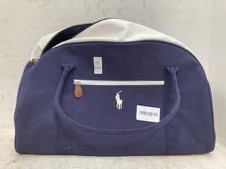 Lot 684  
            Marchington SR13 - Parcel Delivery Only 

                
POLO RALPH LAUREN DUFFLE BAG IN NAVY/WHITE: LOCATION - B4