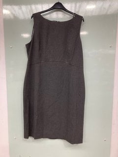 Lot 697  
            Marchington SR13 - Parcel Delivery Only 

                
PLANET WOMENS SLEEVELESS DRESS IN GREY - SIZE UK 18 - ORIGINAL RRP £129: LOCATION...