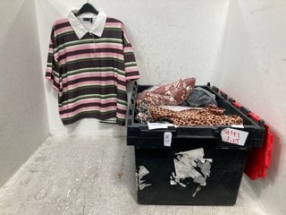 Lot 713  
            Marchington SR13 - Parcel Delivery Only 

                
QTY OF ASSORTED WOMENS CLOTHING - SIZE UK LARGE & 14 TO INCLUDE NEXT PETITE FLORA...