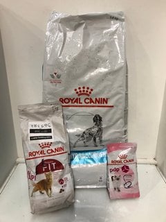 Lot 826  
            Marchington SR13 - Parcel Delivery Only 
                
3 X ASSORTED PET FOOD ITEMS TO INCLUDE 2KG BAG OF ROYAL CANIN REGULAR FIT 32 ADUL...