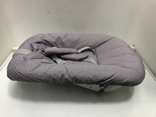 Lot 844  
            Marchington SR13 - Parcel Delivery Only 
                
STOKKE TRIPP TRAPP STEPS BOUNCER IN GREY: LOCATION - B12
