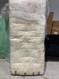 Lot 551  
            Birmingham SR103  - Collection or Optional Delivery Available 

                
SINGLE SOFT ORTHO MATTRESS 3 FT