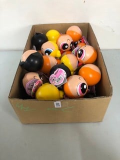 Lot 126  
            Nottingham SR1 - Delivery Only 
                
BOX OF LOL SUPRISE POWERPUFF GIRLS FIGURINES
