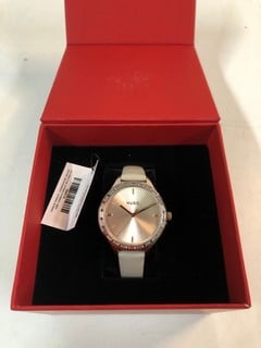 Lot 17  
            Nottingham SR1 - Delivery Only 

                
HUGO LADIES FLASH ROSE GOLD DIAL & BEIGE LEATHER STRAP WATCH MODEL: HU.459.3.34.3...
