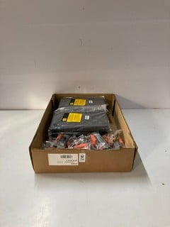 Lot 194  
            Nottingham SR1 - Delivery Only 

                
BOX OF VARIOUS ITEMS INC. OTTER BOX TABLET CASE