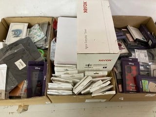 Lot 286  
            Nottingham SR1 - Delivery Only 

                
3 BOXES OF VARIOUS ITEMS INC. DISNEY PHONE CASE