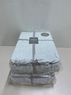 Lot 407  
            Nottingham SR1 - Delivery Only 

                
2 X THE HOTEL COLLECTION SUPER KING SIZE DUVET COVER SETS - GREY