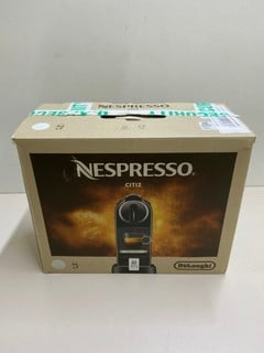 Lot 473  
            Nottingham SR1 - Delivery Only 

                
NESPRESSO DELONGHI CITIZ COFFEE MACHINE - ORIGINAL RRP - £224.99