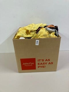 Lot 561  
            Nottingham SR1 - Delivery Only 

                
BOX OF VARIOUS DESIGNER CLOTHING - MULTIPLE SIZES & MULTIPLE COLOURS