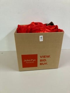 Lot 571  
            Nottingham SR1 - Delivery Only 

                
BOX OF VARIOUS DESIGNER CLOTHING - MULTIPLE SIZES & MULTIPLE COLOURS