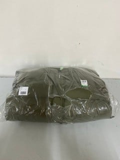 Lot 640  
            Nottingham SR1 - Delivery Only 

                
SUPERDRY RIPSTOP LONGLINE PUFFER JACKET - GREEN - SIZE - UK 14