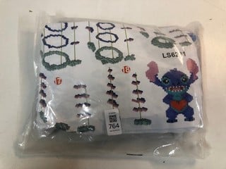 Lot 764  
            Nottingham SR1 - Delivery Only 

                
STITCH BUILDING BLOCKS SET