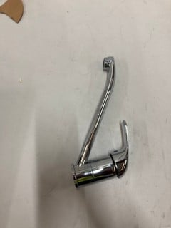 Lot 284  
            Nottingham SR2 - Delivery Only 

                
KITCHEN WATER TAP