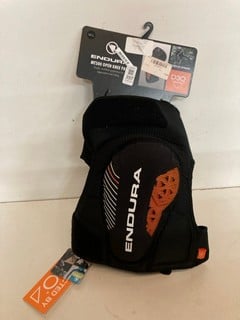 Lot 397  
            Nottingham SR2 - Delivery Only 

                
ENDURA MT500 OPEN KNEE PAD UK SIZE: M-L