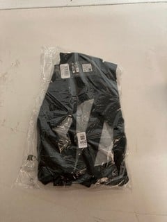 Lot 402  
            Nottingham SR2 - Delivery Only 

                
ENDURA CYCLING SHORTS UK SIZE: S