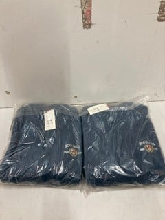 Lot 452  
            Nottingham SR2 - Delivery Only 

                
2 X BDG JEANS BLUE FLEECE CRST MK UK SIZE: M ORIGINAL RRP: £49.00 EACH