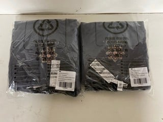 Lot 489  
            Nottingham SR2 - Delivery Only 

                
2 X BLUE MANDALA HOODIE : SIZE L ORIGINAL RRP : £49.00