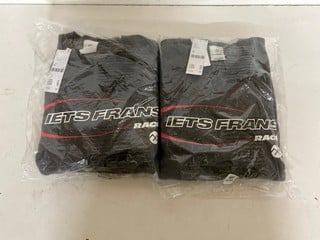 Lot 498  
            Nottingham SR2 - Delivery Only 

                
2 X IETS FRANCE BLACK MOTORIC SIZE:  M/L ORIGINAL RRP: £46.00