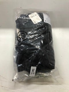 Lot 578  
            Nottingham SR2 - Delivery Only 

                
2 X DEMI DENIM SKORT UK SIZE: 26 ORIGINAL RRP: £78.00 EACH