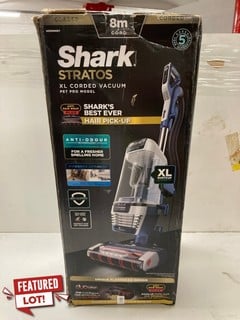 Lot 11  
            Nottingham SR3 - Delivery Only 

                
SHARK STRATOS XL CORDED VACUUM CLEANER ORIGINAL RRP:£400