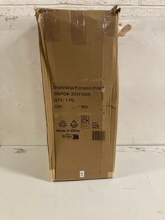 Lot 134  
            Nottingham SR3 - Delivery Only 

                
SHARK UPRIGHT VACUUM CLEANER