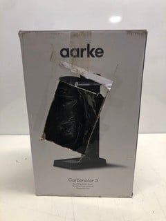 Lot 138  
            Nottingham SR3 - Delivery Only 

                
AARKE CARBONATOR 3