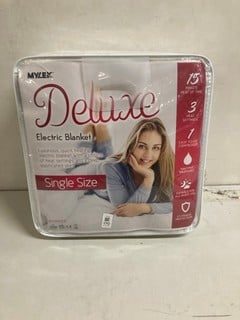 Lot 170  
            Nottingham SR3 - Delivery Only 

                
MYLEK DELUXE ELECTRIC BLANKET SINGLE SIZE