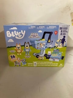 Lot 238  
            Nottingham SR3 - Delivery Only 

                
BLUEY MY SIZE SHOPPING SET