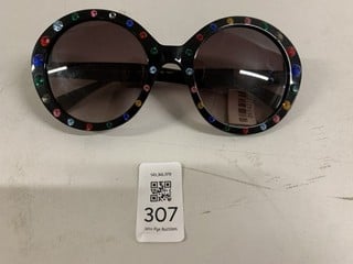 Lot 307  
            Nottingham SR3 - Delivery Only 

                
KATE SPADE NEW YORK HELLO SUNSHINE SUNGLASSES