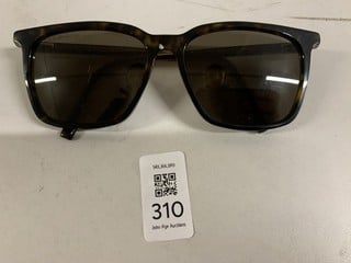 Lot 310  
            Nottingham SR3 - Delivery Only 

                
HUGO BOSS SUNGLASSES