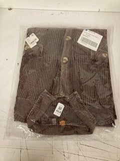 Lot 464  
            Nottingham SR3 - Delivery Only 

                
ONE SCOUT JACKET IN NAVY SIZE: S ORIGINAL RRP:£118