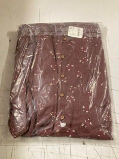 Lot 477  
            Nottingham SR3 - Delivery Only 

                
BELLA MAE MIDI DRESS IN BROWN SIZE: XL ORIGINAL RRP:£140