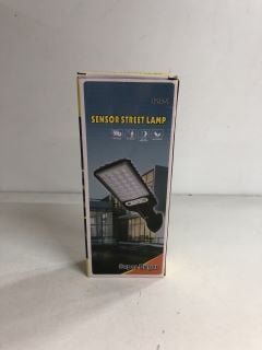 Lot 62  
            Nottingham SR3 - Delivery Only 
                
LED SENSOR 8000W SOLAR POWERED STREET LAMP (WITH REMOTE)