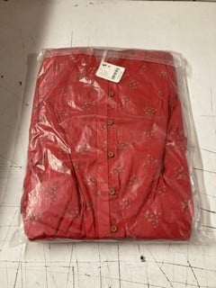 Lot 631  
            Nottingham SR3 - Delivery Only 

                
BELLA MAE MIDI DRESS IN RED SIZE: L ORIGINAL RRP:£140