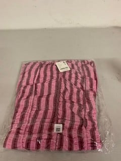 Lot 745  
            Nottingham SR3 - Delivery Only 

                
SUREFIRE MINI DRESS IN PINK SIZE: XL ORIGINAL RRP:£118