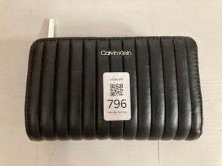 Lot 796  
            Nottingham SR3 - Delivery Only 

                
CALVIN KLEIN BLACK PURSE
