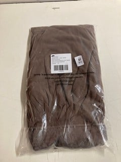 Lot 912  
            Nottingham SR3 - Delivery Only 

                
LOTTA LOVE ROMPER IN TAUPE SIZE: XL ORIGINAL RRP:£108.00