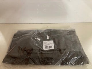 Lot 931  
            Nottingham SR3 - Delivery Only 

                
SOLAR SWEATER SET IN BROWN SIZE: S ORIGINAL RRP:£118.00