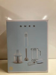 Lot 960  
            Nottingham SR3 - Delivery Only 

                
SMEG HAND BLENDER AND ACCESSORIES
