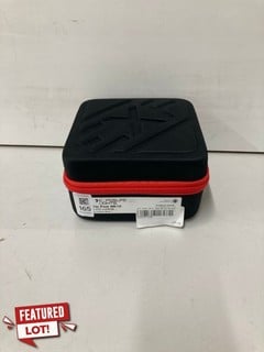 Lot 165  
            Nottingham SR4 - Delivery Or Collection 

                
EXPOSURE LIGHTS SIX PACK MK12 5250 LUMENS GUN METAL BLACK ORIGINAL RRP £445