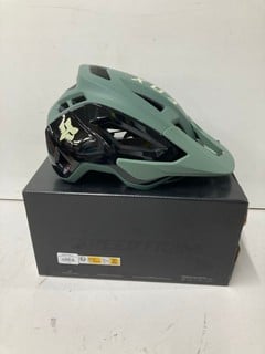Lot 191  
            Nottingham SR4 - Delivery Or Collection 
                
FOX SPEEDFRAME PRO HELMET OLIVE CAMO L ORIGINAL RRP £169.99