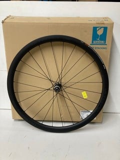 Lot 205  
            Nottingham SR4 - Delivery Or Collection 

                
ULT R8170 C36 CL BLACK FRONT WHEEL RIM 700C - TUBELESS READY ORIGINAL RRP £579.99
